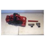 DIRT DEVIL VACUUM