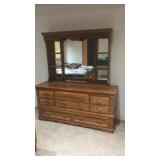 DRESSER W/MIRROR