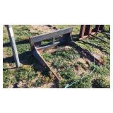 QUIK-TACH BALE SPEAR (SKIDSTEER)