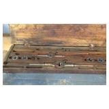 LARGE TAP & DIE SET