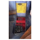 TAP & DIE SETS & DRILL BITS