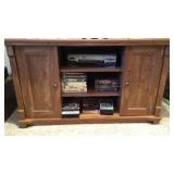TELEVISION CABINET (43in.Wx17in.Dx25in.T)