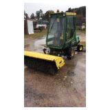 JOHN DEERE CES W/4 1/2ft. BROOM JOHN DEERE CES W/4 1/2ft. BROOM
