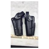 (2) SAFARILAND BRAND HOLSTERS (2) SAFARILAND BRAND HOLSTERS
