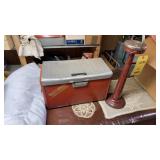 METAL ASH TRAY STAND & THERMASTER COLLER
