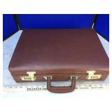 BRIEF CASES, BAGS, PURSES & SMALL LUGAGE CASE BRIEF CASES, BAGS, PURSES & SMALL LUGAGE CASE