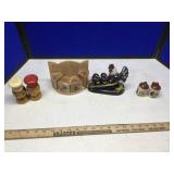 WOODEN ROOSTER SET, BAKERS & MAMA CHICKEN (S&P) WOODEN ROOSTER SET, BAKERS & MAMA CHICKEN (S&P)