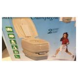 CHAMPAGNE PLATINUM BI-POT PORTA POTTY