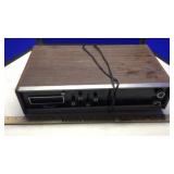 CARIOLE AM FM, 8 TRACK PLAYER & SPEAKER