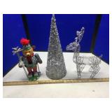 REINDEER, CHRISTMAS TREE & NUTCRACKER REINDEER, CHRISTMAS TREE & NUTCRACKER