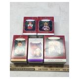 HALLMARK KIDS & BEARS ORNAMENTS (ATG) HALLMARK KIDS & BEARS ORNAMENTS (ATG)