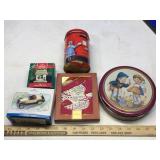 ASSORTED ORNAMENTS & TINS ASSORTED ORNAMENTS & TINS