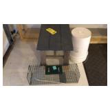 WOOD TABLE, LIVE TRAP & BUCKET WOOD TABLE, LIVE TRAP & BUCKET