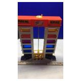 HOT WHEEL TRACK, PARKING & SERVICE CENTER