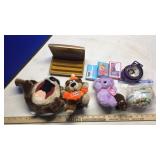 DOLLS, TOYS BELT & COLLECTIBLES