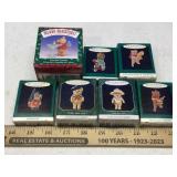 (7) CHRISTMAS KEEPSAKE ORNAMENTS (ATG) (7) CHRISTMAS KEEPSAKE ORNAMENTS (ATG)