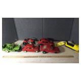 MOSTLY OLDER PLASTIC TOYS