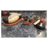 (3) HANDCRAFTED WOOD DECOYS (3) HANDCRAFTED WOOD DECOYS