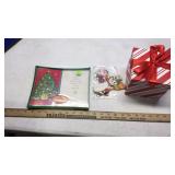 GIFT BOXES, WRAPPING PAPER & MORE GIFT BOXES, WRAPPING PAPER & MORE