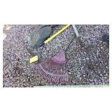 SHOVEL, HARD TOOTH & LEAF RAKES & MANURE FORK SHOVEL, HARD TOOTH & LEAF RAKES & MANURE FORK