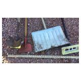 SNOW SHOVEL, SPADE SHOVEL & MORE (ATG) SNOW SHOVEL, SPADE SHOVEL & MORE (ATG)