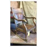 VINTAGE ROCKING CHAIR VINTAGE ROCKING CHAIR