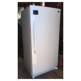 KENMORE ELITE UPRIGHT FREEZER (WORKS) KENMORE ELITE UPRIGHT FREEZER (WORKS)