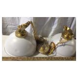(2) ROUND LIGHT FIXTURES (2) ROUND LIGHT FIXTURES