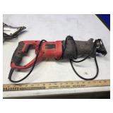 (2) TIN SHEERS & RECIPRICATING SAW (WORKS) (2) TIN SHEERS & RECIPRICATING SAW (WORKS)