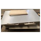 AISLE SHELVING UNIT & PEGBOARD