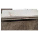 WEATHER GUARD BRAND DIAMOND PLATE TOOL BOX