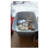 ASSORTED CABINET HINGES, HANDLES & NOBS