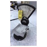 PITNEY-BOWES BRAND TABLE TOP SCALE