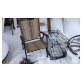 SMALL PET CRATE & FOLDING CHAIR