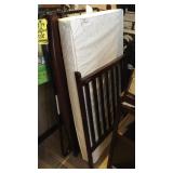 CRIB W/ MATTRASS & CHANGING TABLE