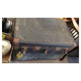 VINTAGE TRUNK