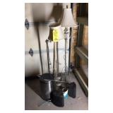 (2) FLOOR LAMPS, TRASH CAN, SPEAKERS & MORE