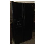 WHIRLPOOL REFRIGERATOR W/ ICE MAKER