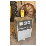 MARQUETTE 32-140 BATTERY CHARGER