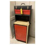 SMALLER JC PENNY BRAND TOOL CHEST W/KEY