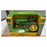 MODEL "B" JOHN DEERE STYLED ERTL