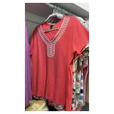 ASSORTED LADIES SHIRTS (SZ. L & XL)