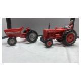 ERTL I.H. 600 DIESEL TRACTOR & ERTL IH TOY TRACTOR