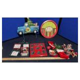 ASSORTED CHRISTMAS ORNAMENTS