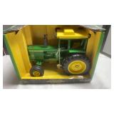 ERTL JOHN DEERE COLLECTORS EDITION 4620 TRACTOR