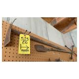 LUG WRENCH & HAND TOOLS