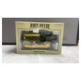 JOHN DEERE 430 CRAWLER 1/16 SCALE (NIB)