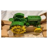 JOHN DEERE MODEL "C" TRACTOR ERTL