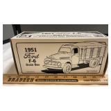 1951 FORD GRAIN BOX TRUCK  1/34 SCALE