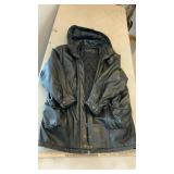 LEATHER JACKET W/HOOD (SZ.L)